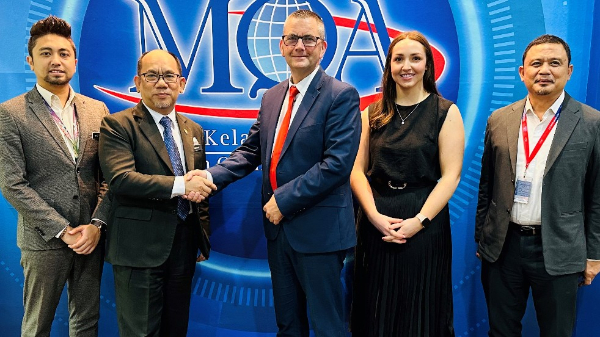 Pictured are staff from the MQA and SQA marking the agreement recognising SQA awards on the Malysian Qualifications Register.